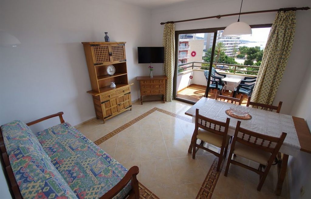 Marina Palmanova Apartamentos Room with terrace