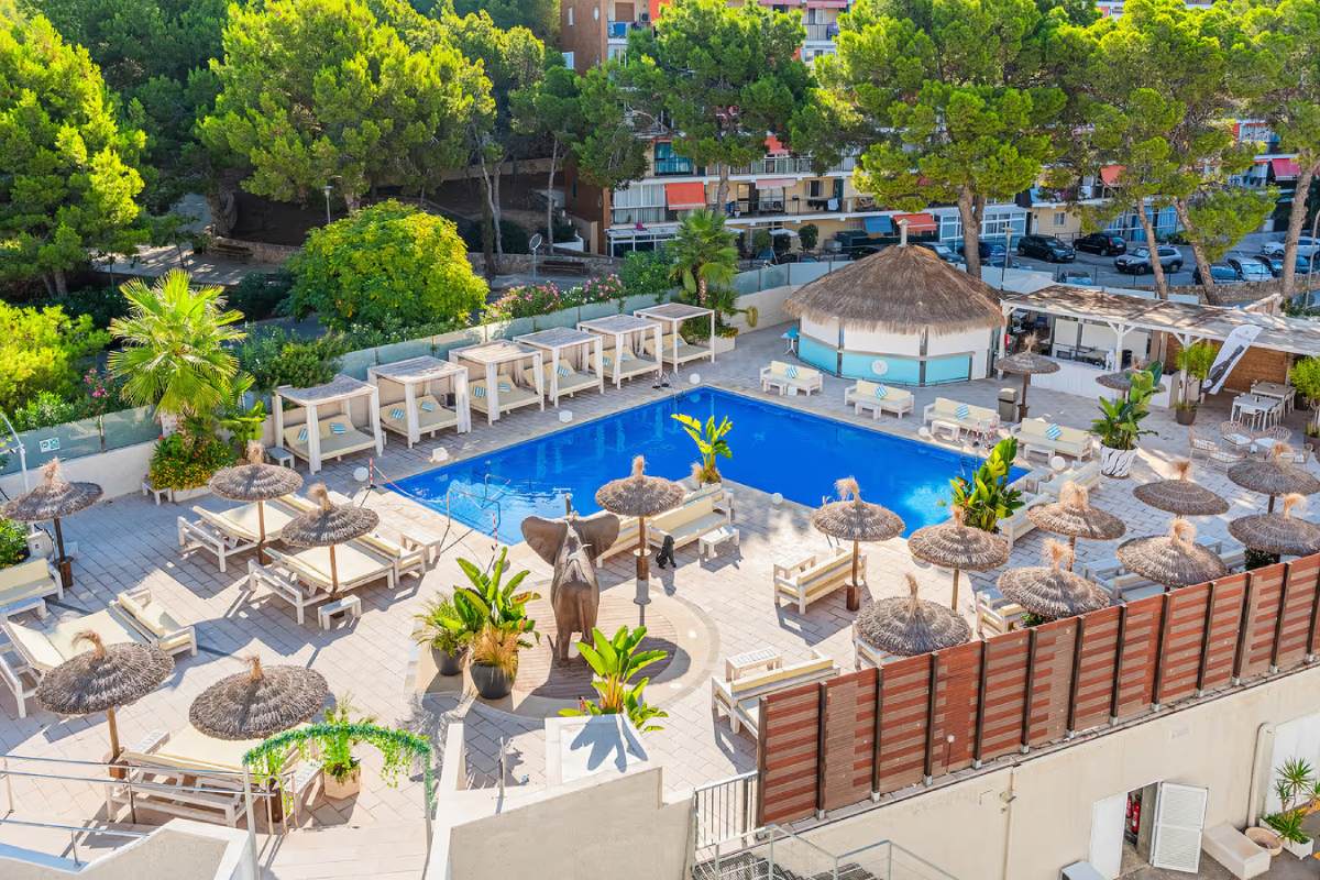 Inn Mallorca, aparthotel in Magaluf – swimming pool