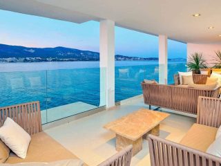 Alua Hawaii Mallorca & Suites salon vista mar