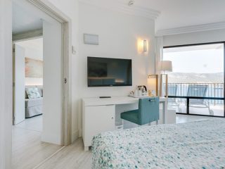Alua Hawaii Mallorca & Suites suite sea view