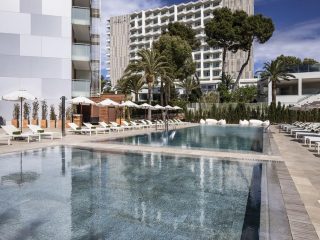 Melia South Beach pools