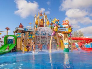 Sol Katmandu Park & Resort Splash pool Magaluf waterpark