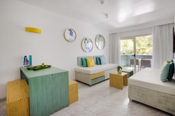 Sotavento Club Apartments room